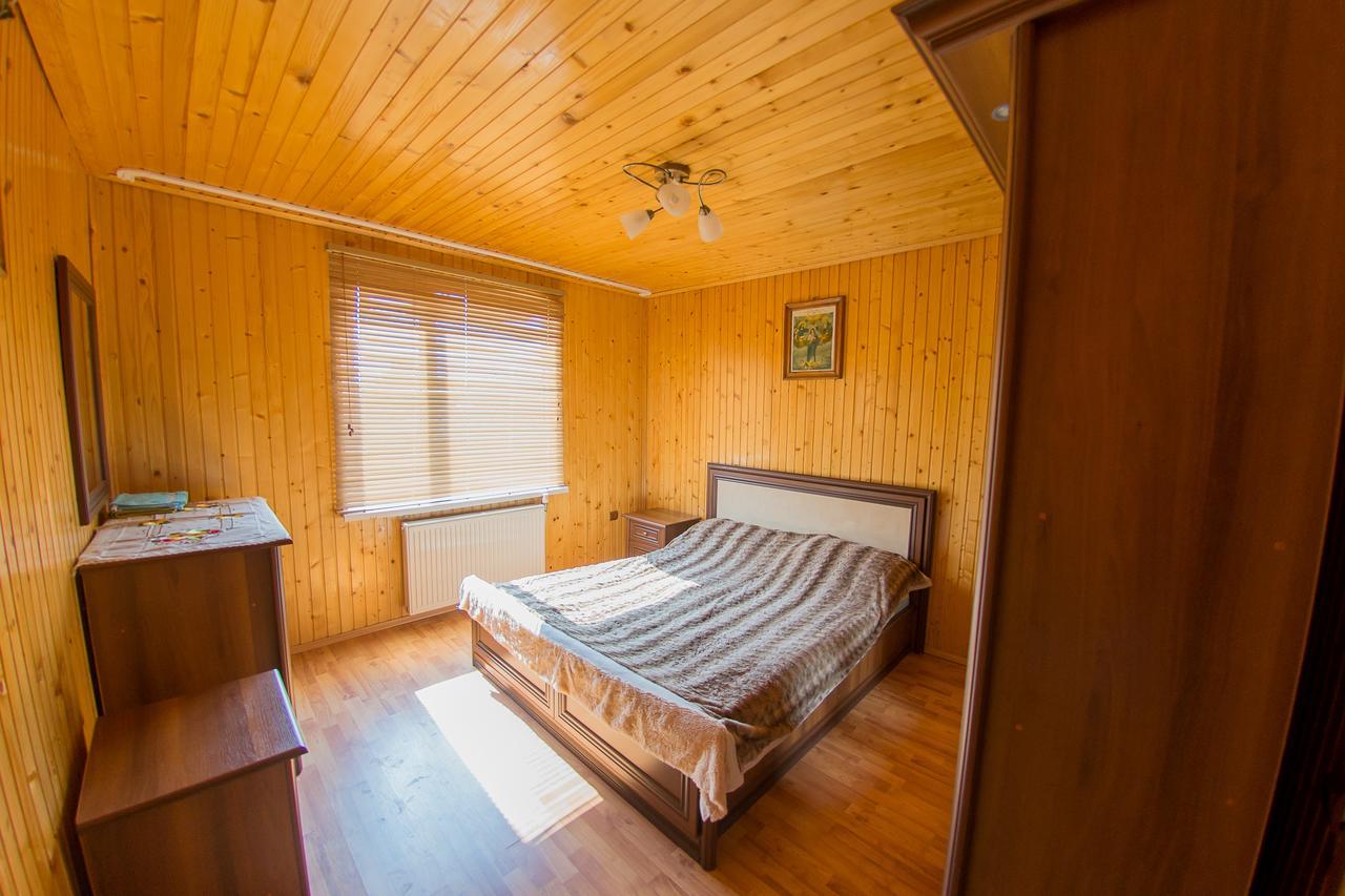 Guest House Suzirya Karpat Yaremche Luaran gambar